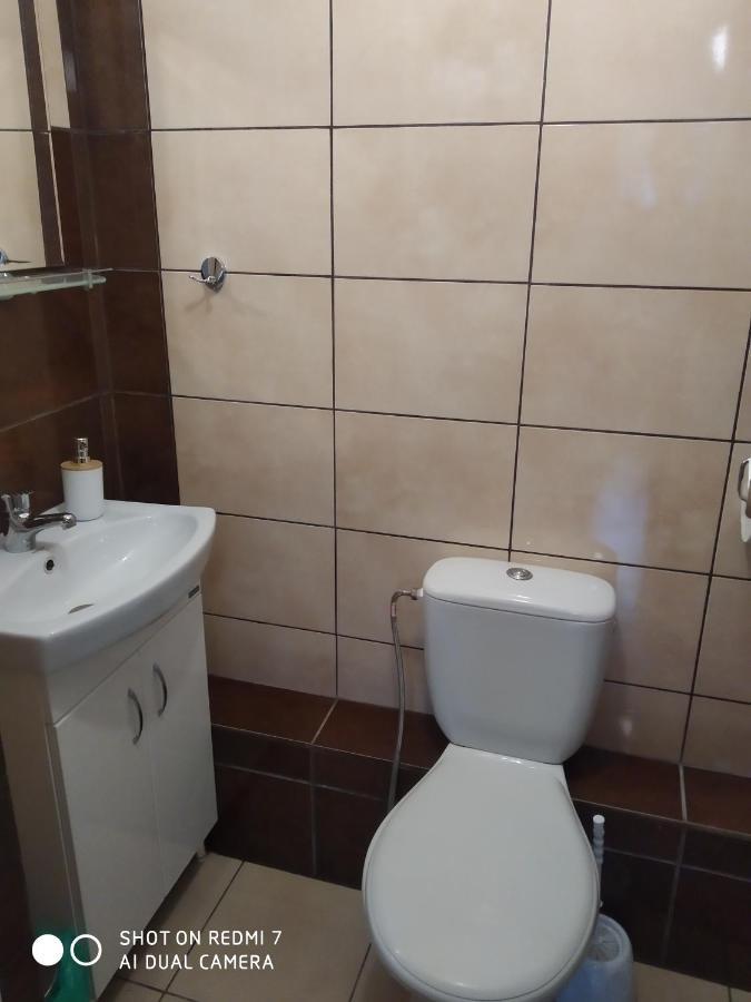 Konik Bar I Pokoje Goscinne Kadyny Kültér fotó